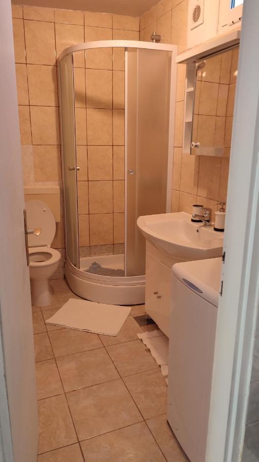 Apartmani Vinko Бол Екстер'єр фото