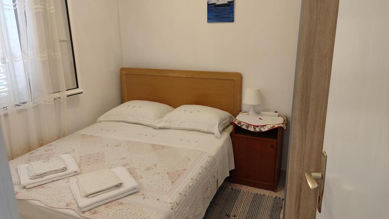 Apartmani Vinko Бол Екстер'єр фото
