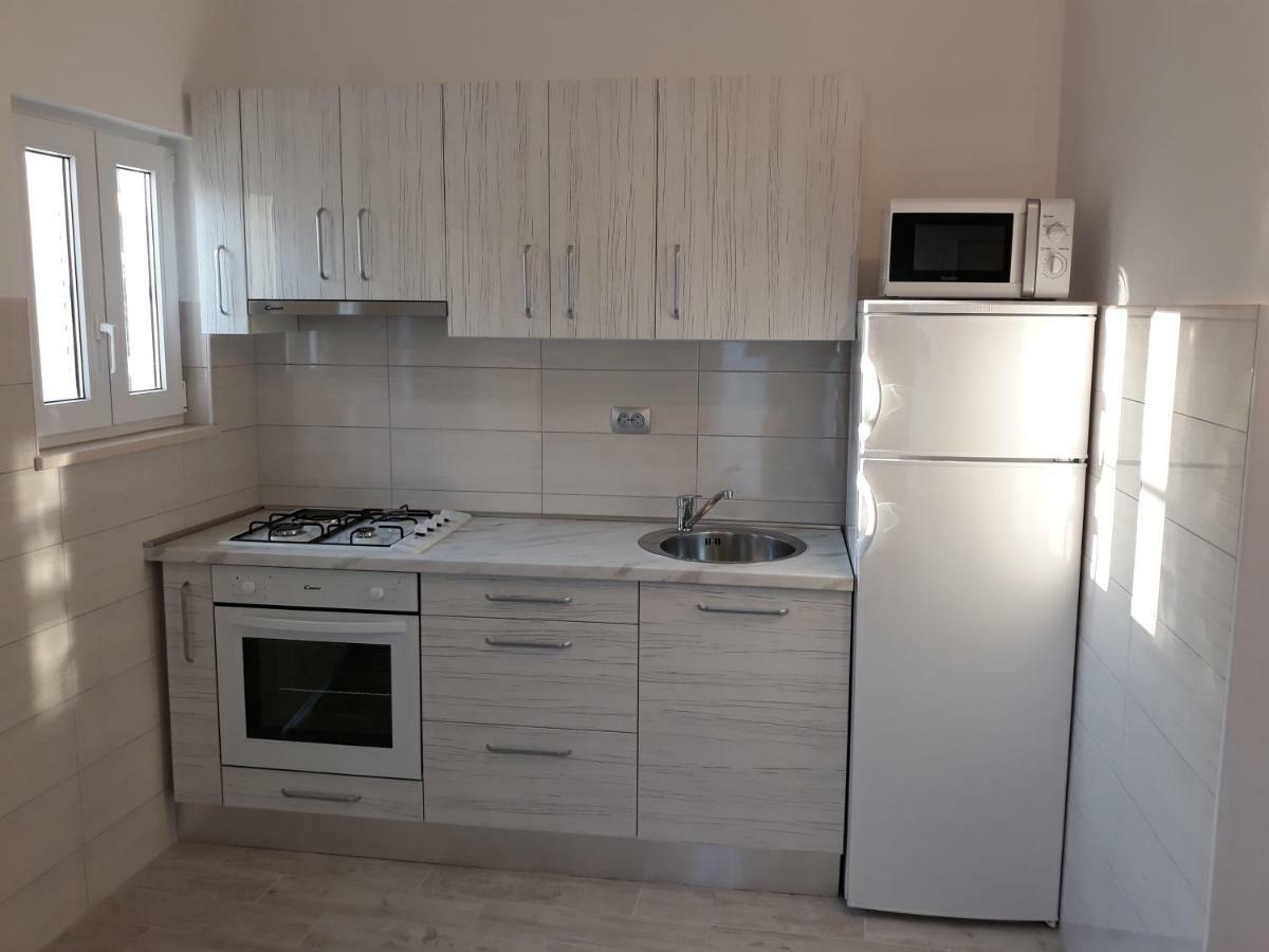 Apartmani Vinko Бол Екстер'єр фото