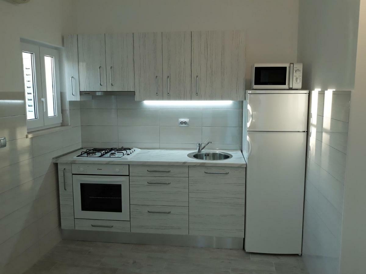 Apartmani Vinko Бол Екстер'єр фото