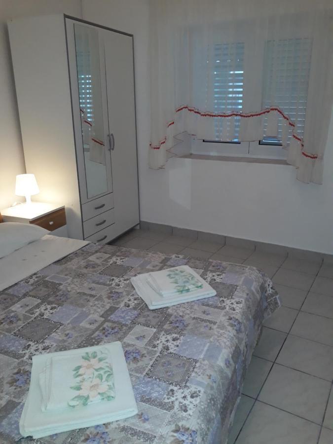 Apartmani Vinko Бол Екстер'єр фото